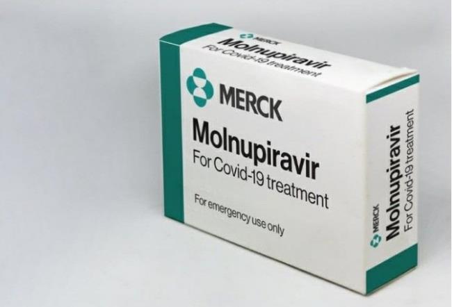 FDA批准默克公司的COVID-19药物被称为“历史上最糟糕的决定”