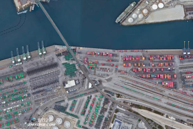 Port of Long Beach, California in February 2020. Photo: NASA Landsat