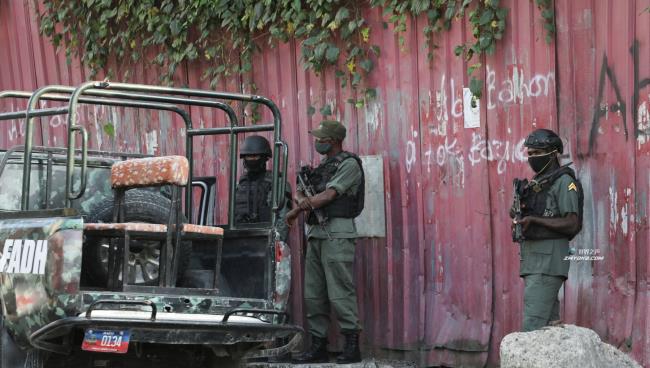 海地:两名当地记者在枪击中丧生