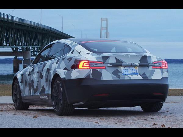 我们的Next Energy在改造后的Model S的真实测试中达到了752英里的续航里程