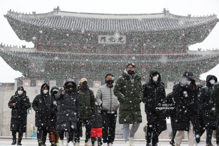 据预报，到当天上午为止，首尔的降雪量将达到3厘米