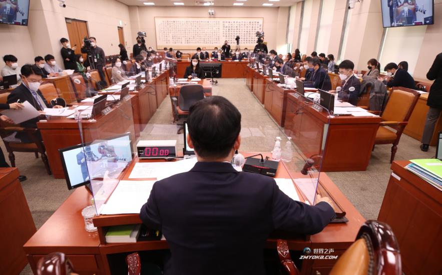 Parliamentary committee meeting held Mo<em></em>nday (Joint Press Corps)