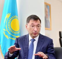 哈萨克斯坦承诺保护外国使团、公司和投资者:哈萨克斯坦特使