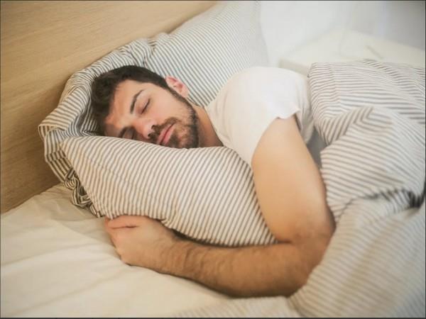 研究发现睡眠不足会影响医生对病人疼痛的感知